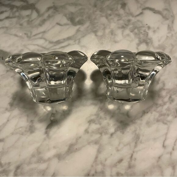 Pair of Vintage Heisey Glass Crystolite Flower Candlesticks - Picture 2 of 5